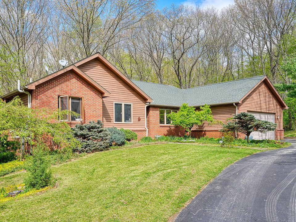 1st image of 4482 Sutton Rd