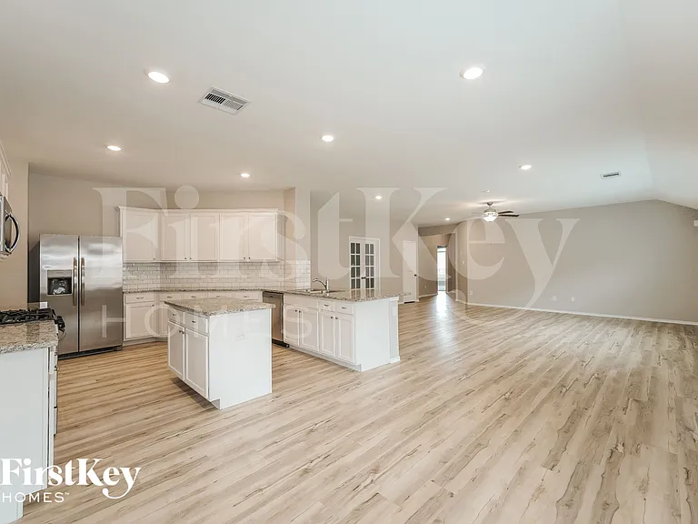 3211 Calla Lily Trl — Photo 5