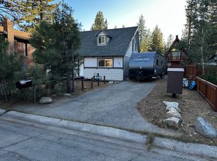 910 Creekwood Dr, South Lake Tahoe, CA 96150