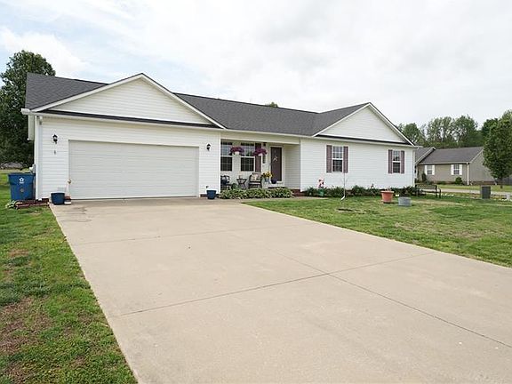 2nd image of 12109 Hidden Meadow Ln