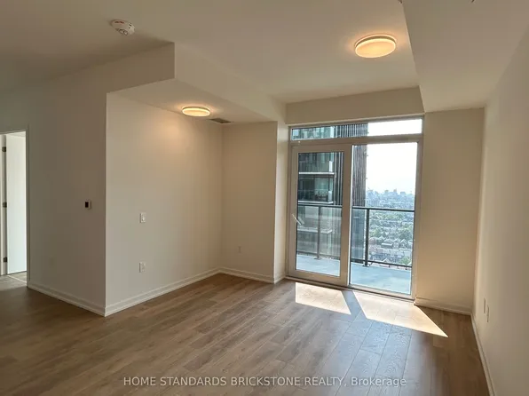 1285 Dupont St, Toronto, ON
