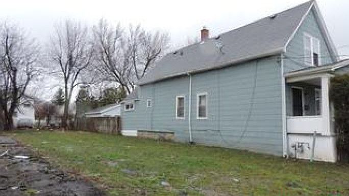 2nd image of 36 Schreck Ave