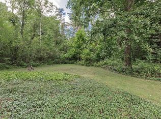 Fairview Rd, Chagrin Falls, OH 44022