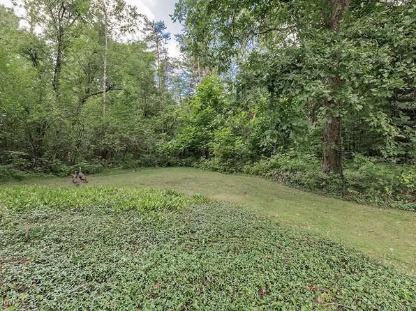 Fairview Rd, Chagrin Falls, OH 44022
