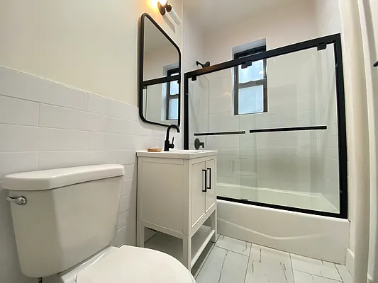 Rented by NY Space Finders Inc. | media 17
