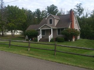 324 Meeker Rd, Vestal, NY 13850