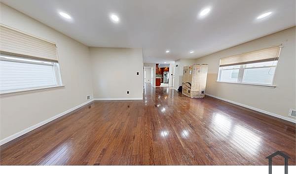 1st image of 306 Bartlett Ave #2