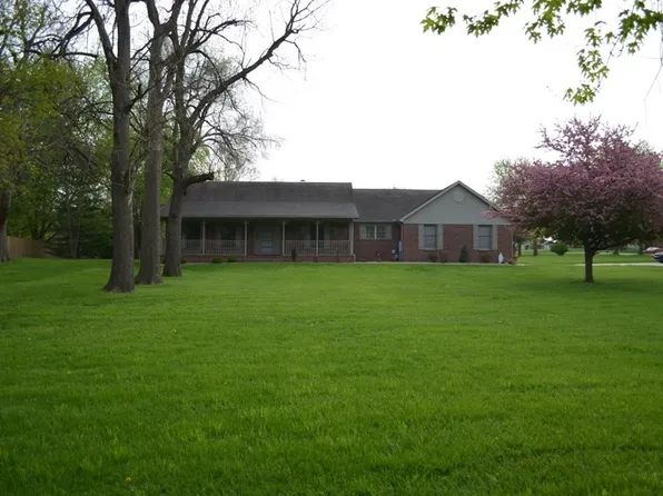 3212 Bergdolt Rd, Evansville, IN 47711