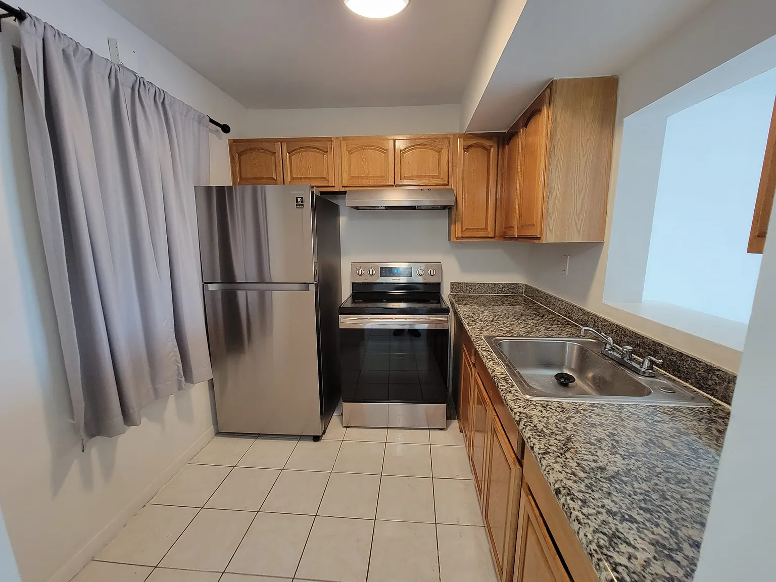 3700 NW 21st St — Photo 2