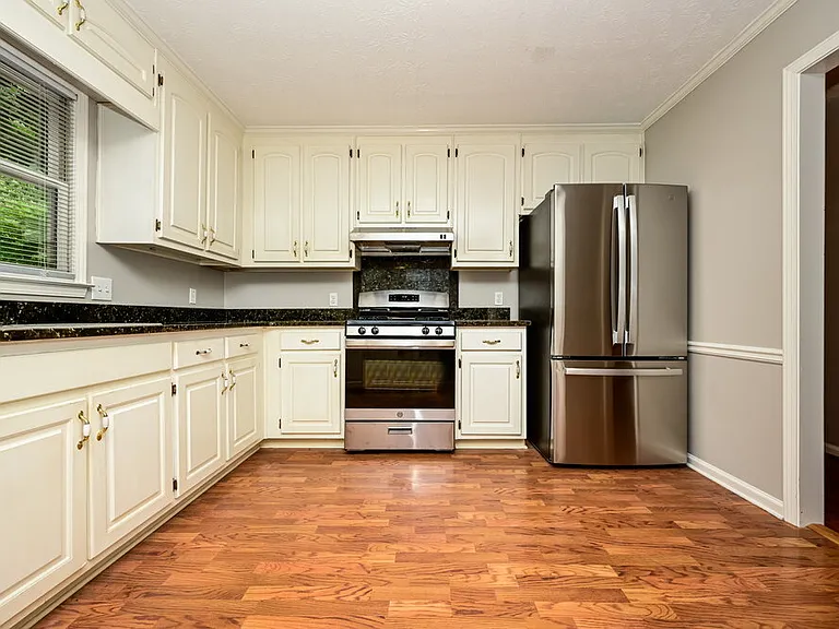 65 Rosewood Cir — Photo 7