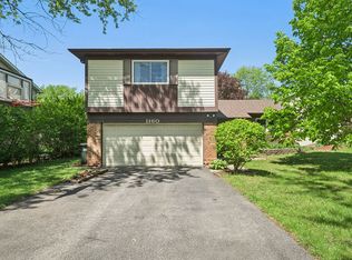1160 Bramble Ave, Bolingbrook, IL 60490