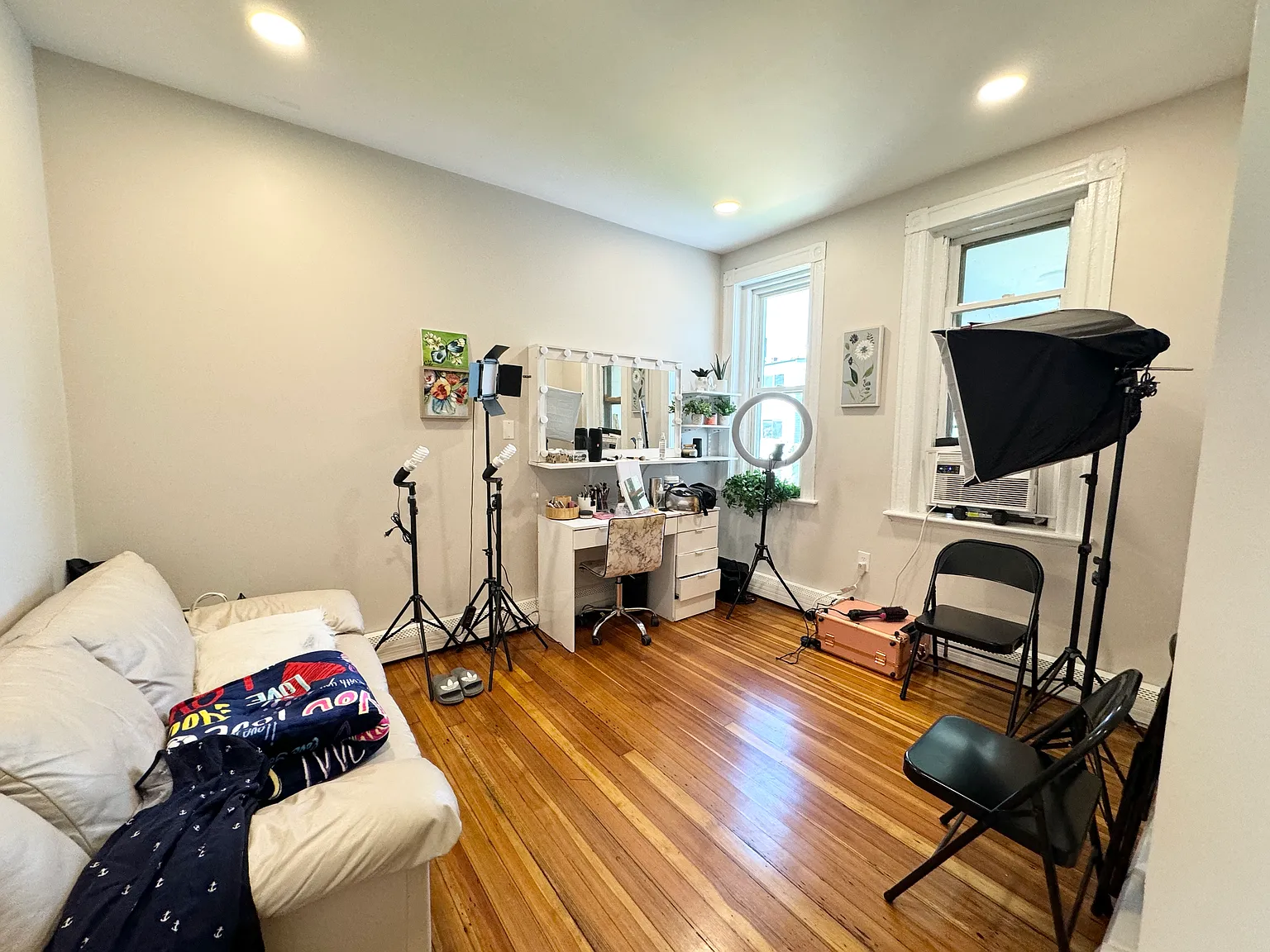 3 bed, 9999 sqft, $3,650 — Photo 4