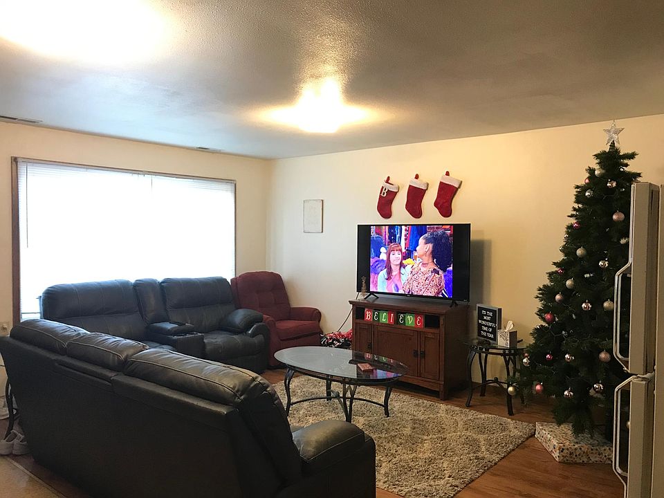 1st image of 2616 Olive St APT 18