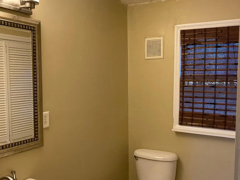 78 Lucy St SE — Photo 23