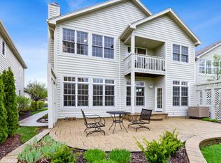 848 Village Rd, Crystal Lake, IL 60014