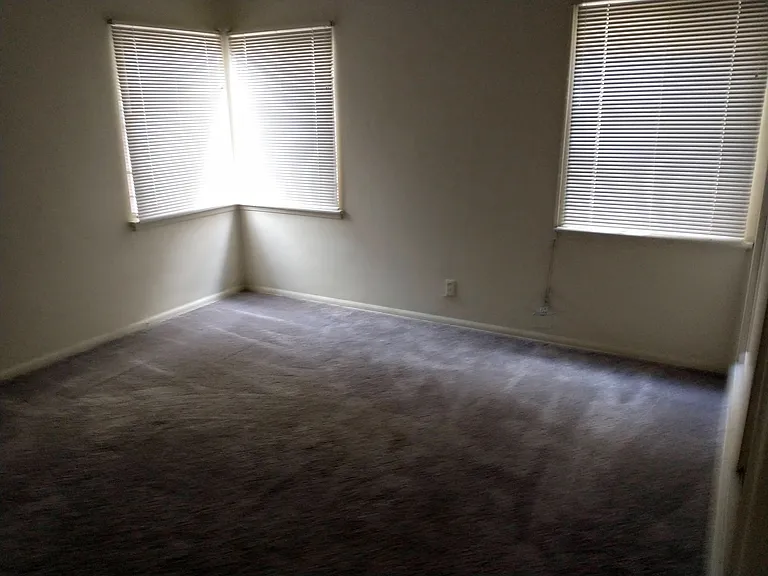 671 Landfair Ave #10 — Photo 6
