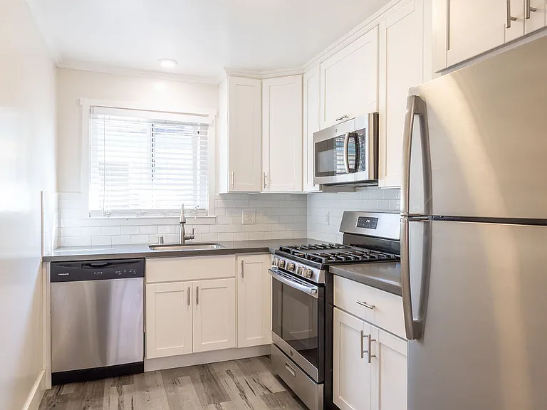 530 Chestnut St — Photo 7