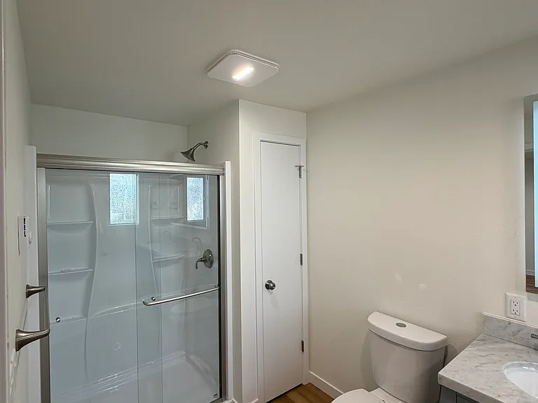 1050 NE Butler Market Rd #20 — Photo 20