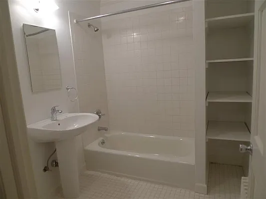 Rented by Guidance Realty Corp. | media 2