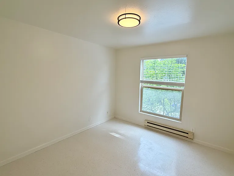 4840 S Holden St #8 — Photo 11