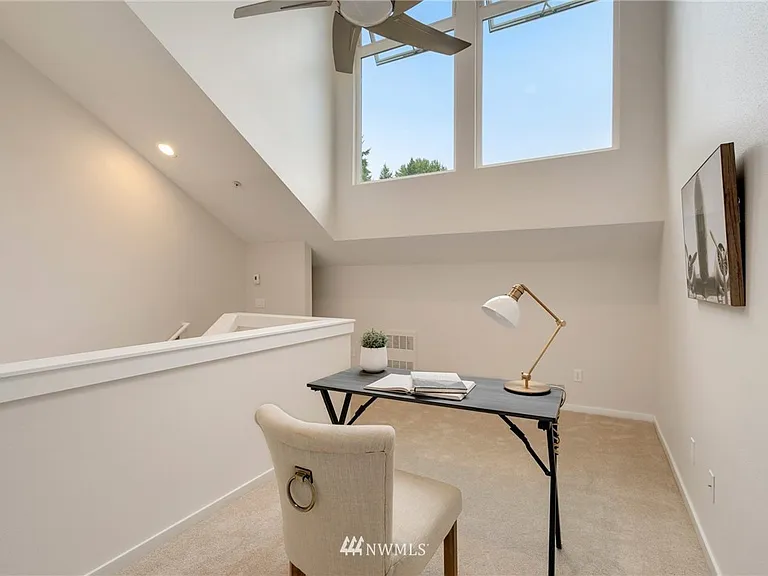 15175 NE 81st Way #102 — Photo 22