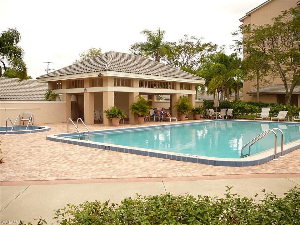 2nd image of 305 Arbor Lake Dr #3-103
