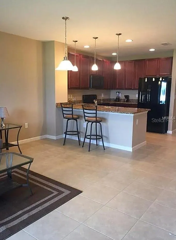 3 bed, 1528 sqft, $2,100 — Photo 4