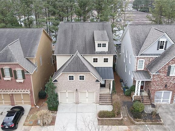 4th image of 548 Myrtle Trace Ln