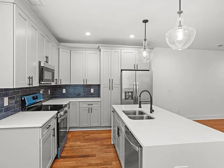 507 Demoss St #110 — Photo 6