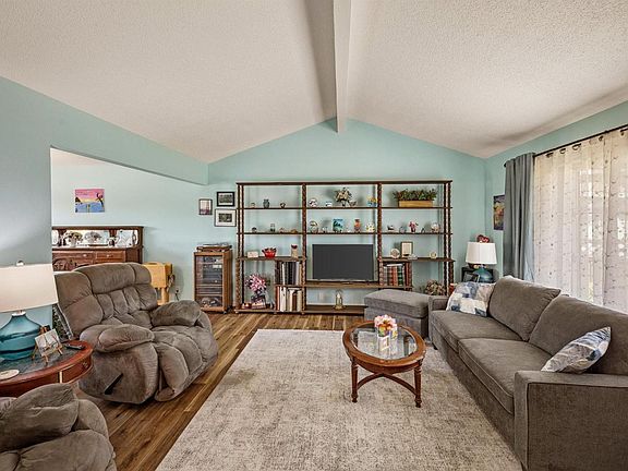4th image of 1296 Dentwood Dr