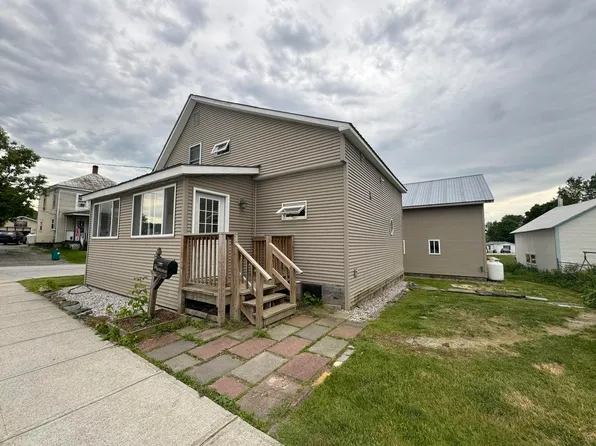 154 Highland Avenue, Richford, VT 05476