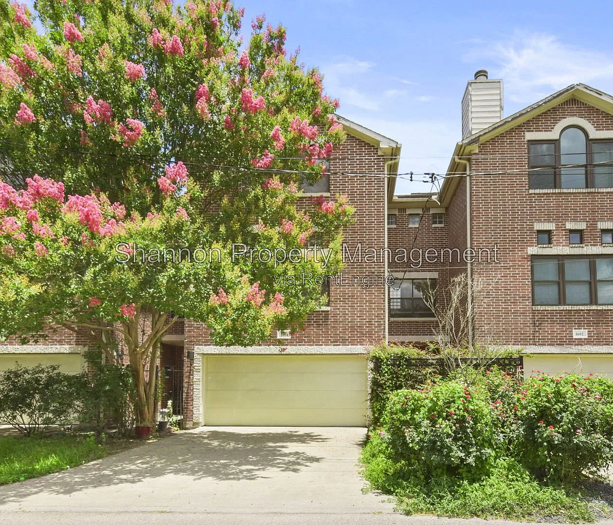 3 bed, 3.0 bath, 2412 sqft, $2,900 — Photo 4