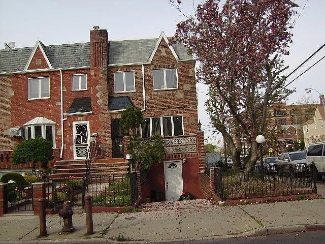 1st image of 1583 82nd St