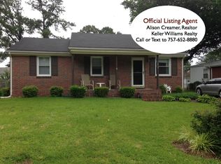 1012 White Pine Dr, Chesapeake, VA 23323