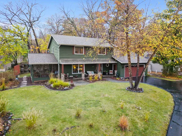 6800 Brule Cir, Chanhassen, MN 55317