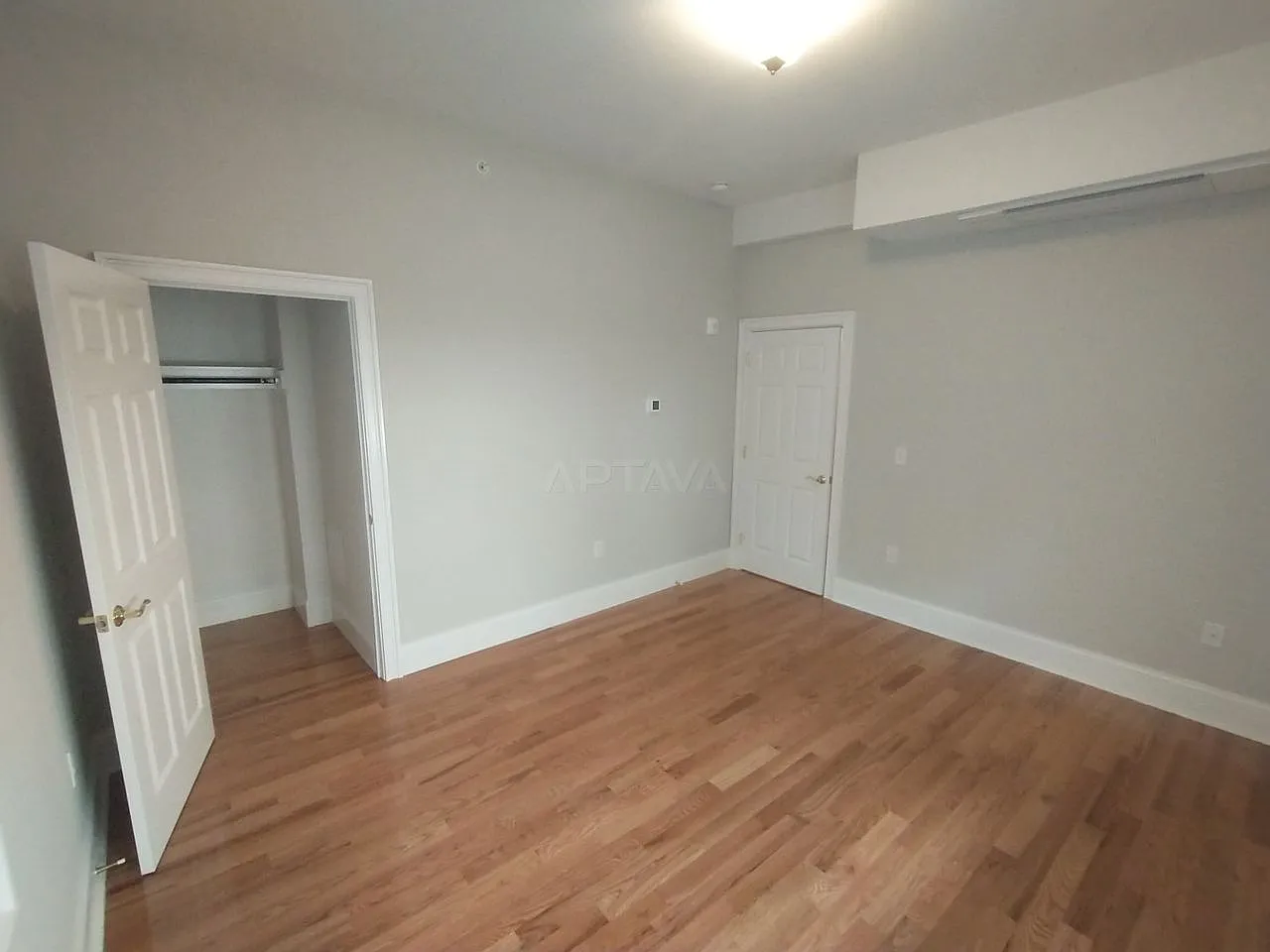 2 bed, $2,975 — Photo 1