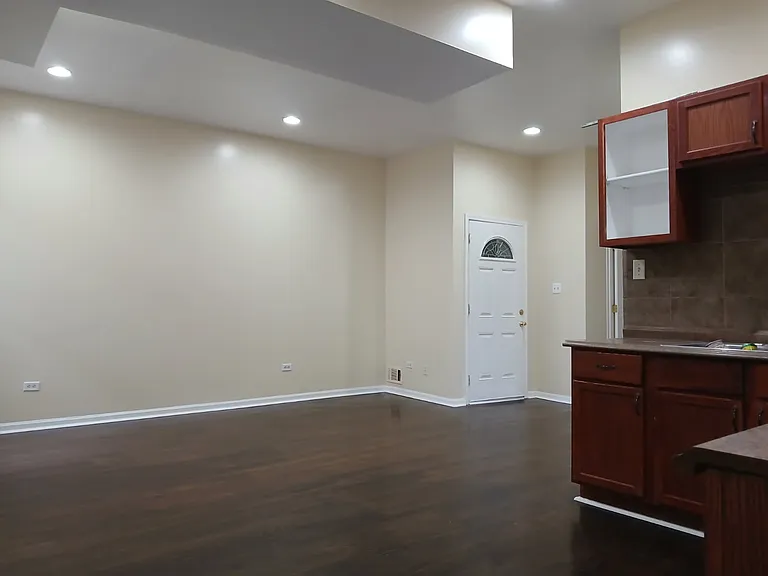 Living Room with Kitchen
Sala con Cocina