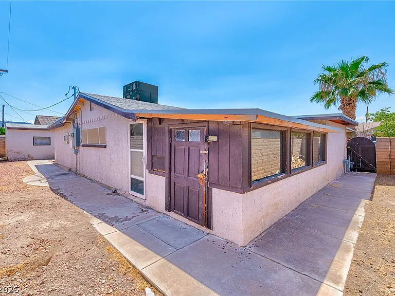 1816 Merze Ave — Photo 16