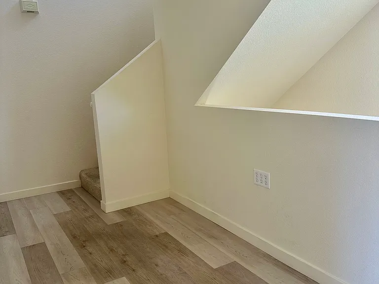 896 Front St #A — Photo 12