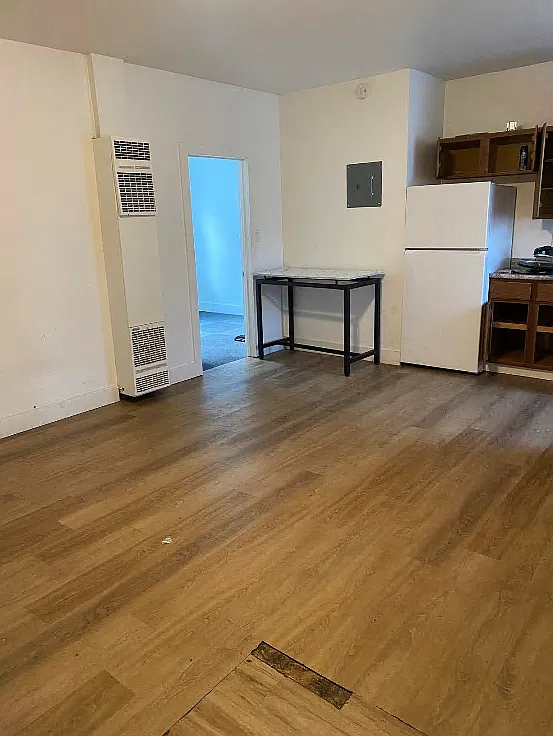 2 bed, 900 sqft, $895 — Photo 2