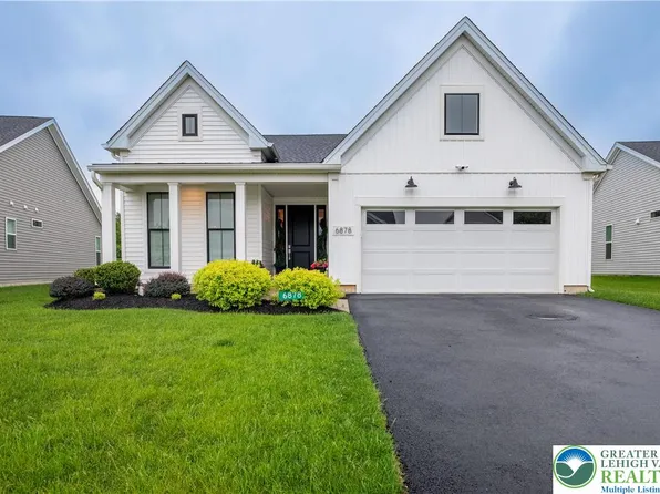 6878 Tulip Ln E, Bath, PA 18014