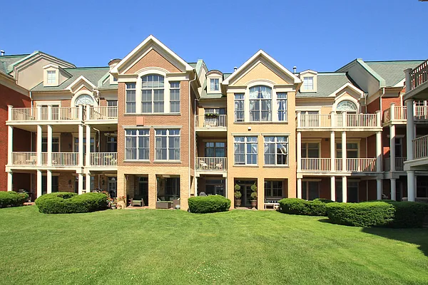 Sold by Keller Williams City Life Realty | media 5