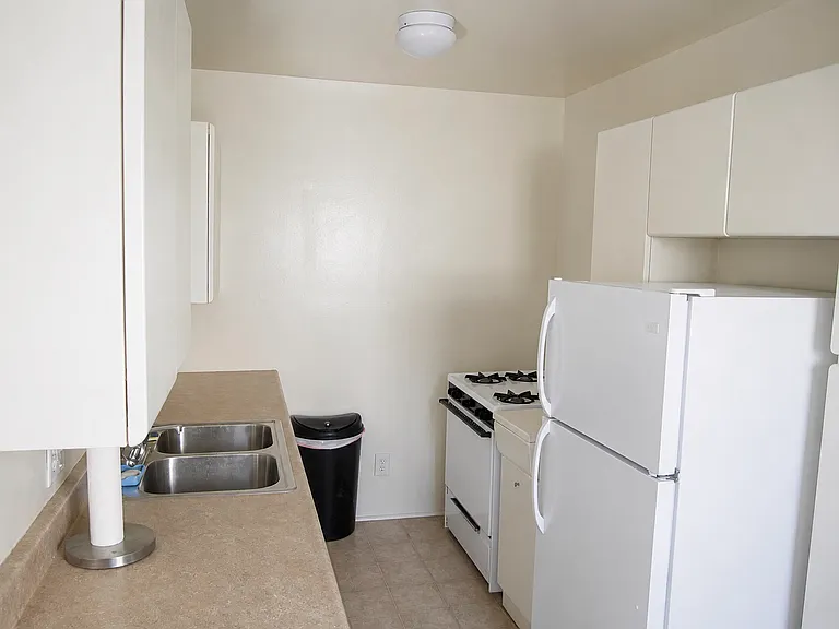 6717 Fulton Ave #2 — Photo 3