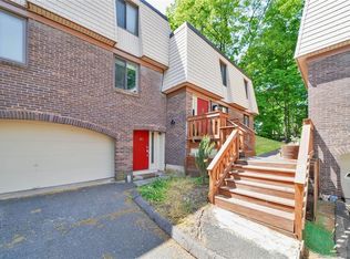 38 Trolley Crossing Ln #38, Middletown, CT 06457