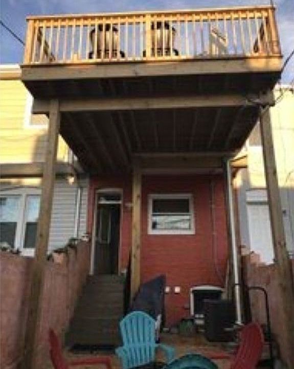 2nd image of 131 N Milton Ave