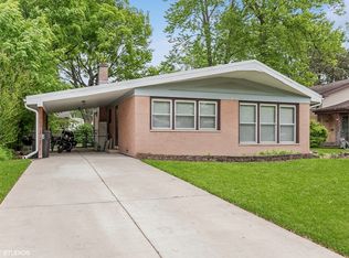 9015 Sleeping Bear Rd, Skokie, IL 60076