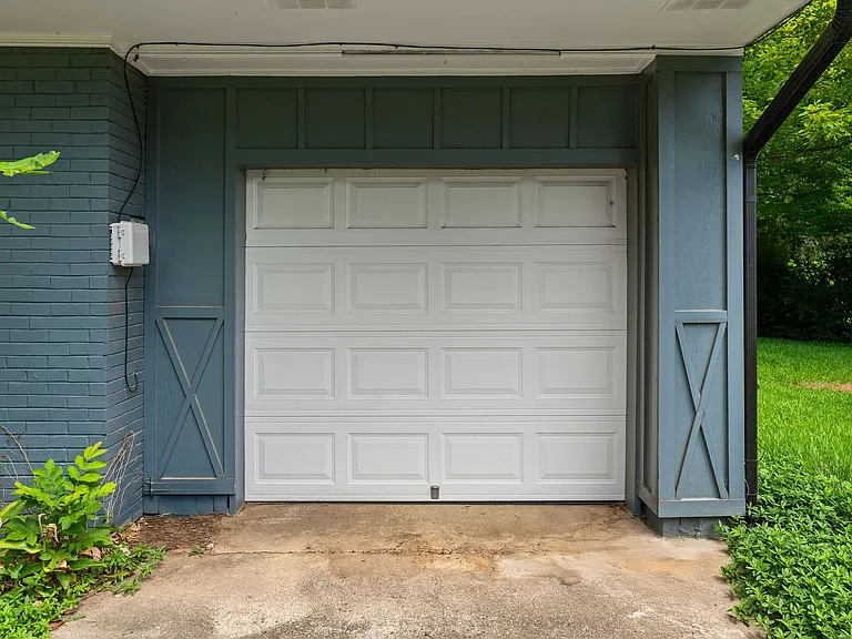 906 Vandora Ave — Photo 32
