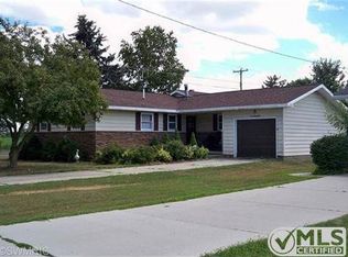 428 Johnson St, Edmore, MI 48829