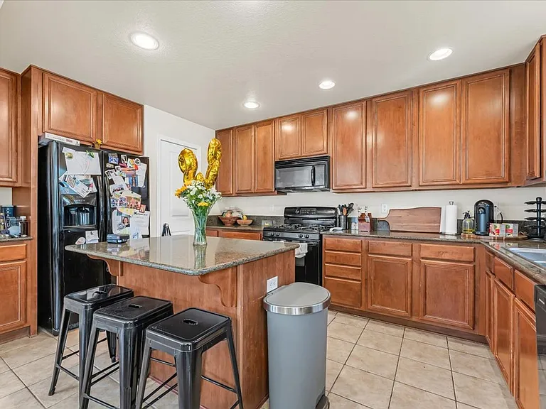7604 Stone Bluff Way — Photo 14