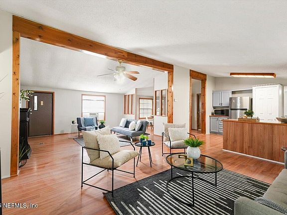 5th image of 7605 SUNWOOD Drive